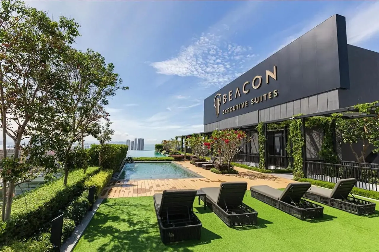 Apartment Skypool With Seaview 8Pax Beacon Executive Suites - Georgetown City Centre - 3Km To Komtar